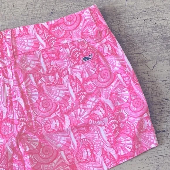 Vineyard Vines Shells Allover Print Shorts