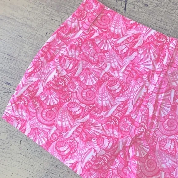 Vineyard Vines Shells Allover Print Shorts