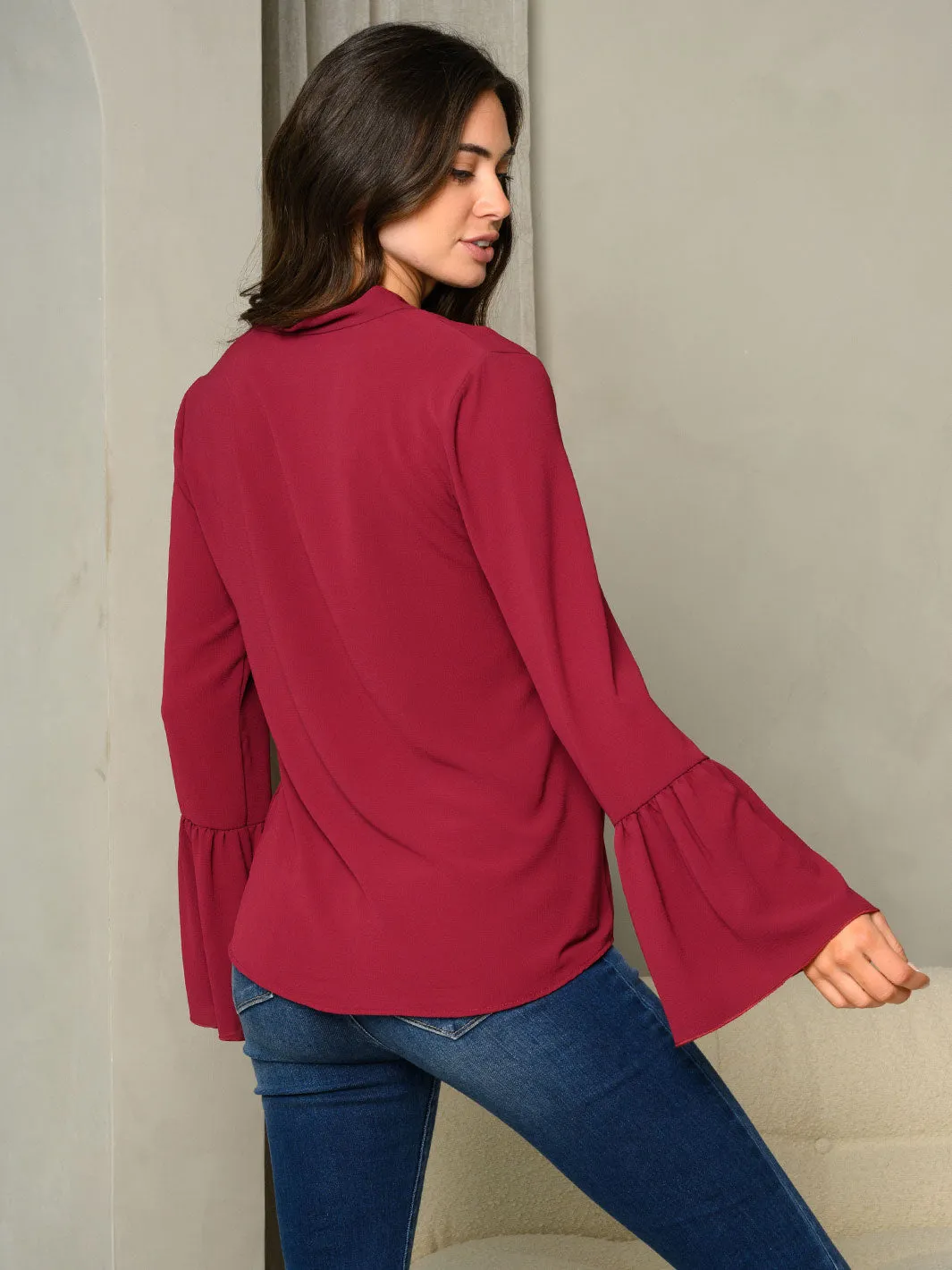 WOMEN'S TIE V-NECK BELL LONG SLEEVE TOP