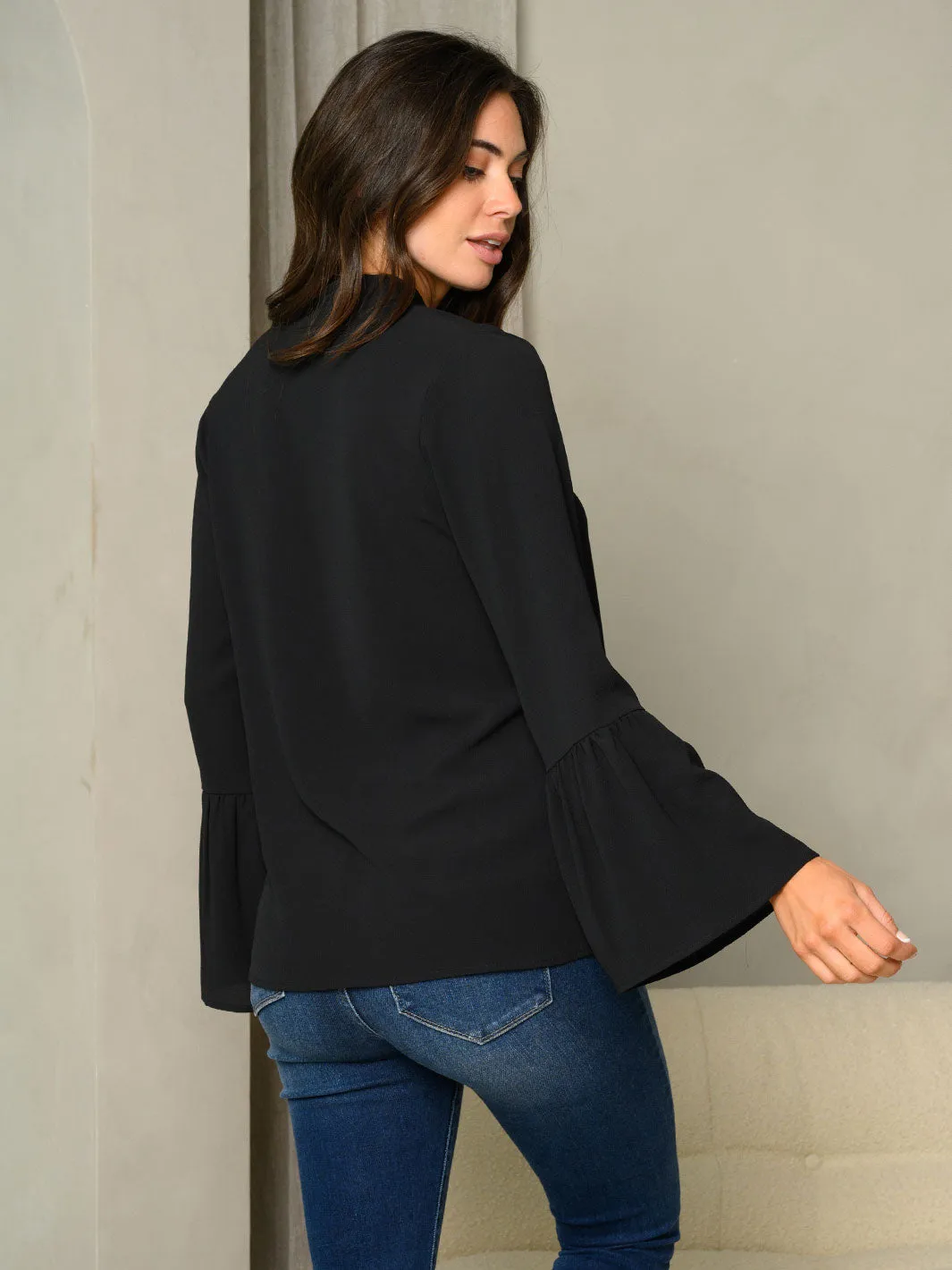 WOMEN'S TIE V-NECK BELL LONG SLEEVE TOP