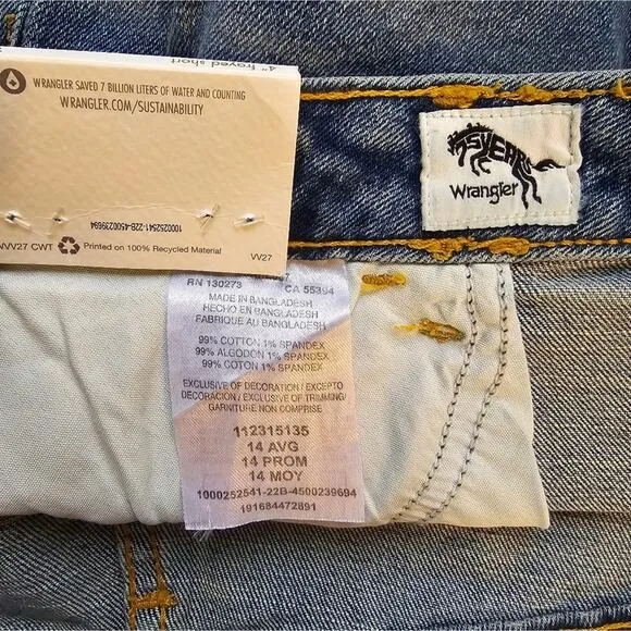 Y Wrangler Women's 4&quot; Frayed Jean Shorts Destroyed Sky Light Blue NWT Size 14 32